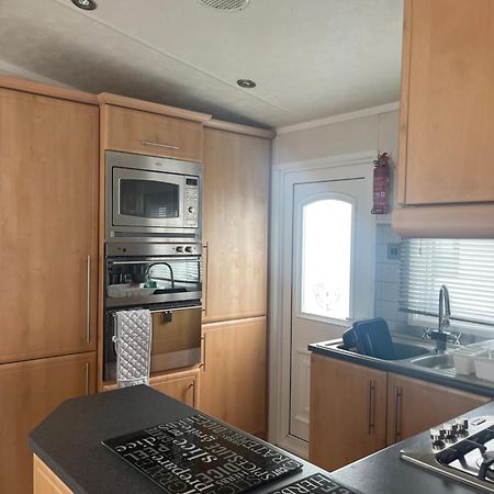 Immaculate 2-Bed Lodge In Monreith Newton Stewart Exterior photo